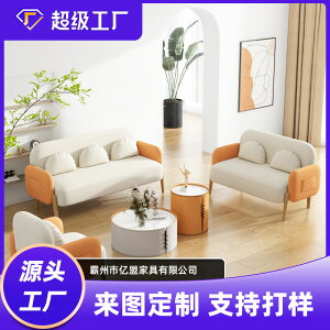 ̃Vvȕz|̃\t@̏،^̑nӂ̃LfB[̖ḧݕ̓X̓̕X̃JWAŌyґł