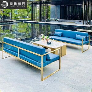 W[K[f\t@[BeXhĂh~ƋzehoRj[e[uƈ֎q̑gݍ킹ł