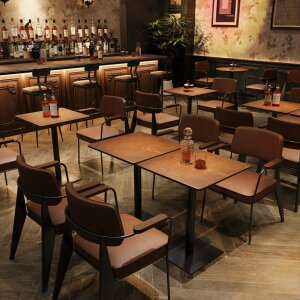 gȎꐴo[e[uƈ֎q̑gݍ킹JtFe[uƈ֎q̃e[}̃XgCނ̃_CjOe[uƈ֎q̏p