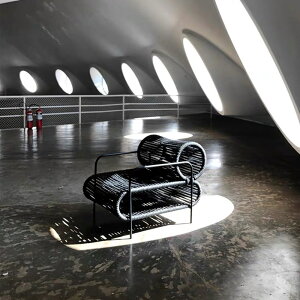 Õ\t@ƈ֎qٕ҂݂̃e[uƈ֎qO̖hĂh~W[K[fJtFق̈֎qł