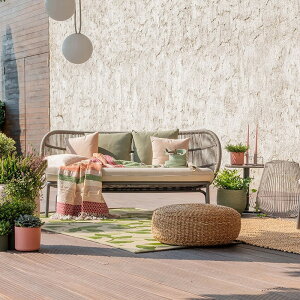 kAEghAO뉀W[ٕ҂݃\t@OʑK[fyVhĂ~߉ƋZbgł