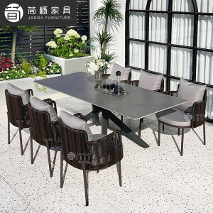 O̒̃e[uƈ֎qBK[feX̐H̃e[uƈ֎qO̖hĂh~̃Xgق̈֎q̉Ƌł