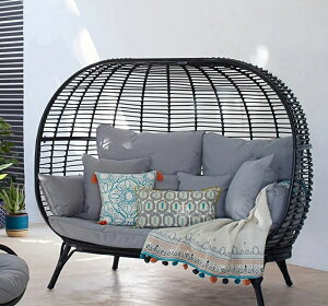 O̕ʑق̃\t@̃oRj[hĂh~̊ƈ֎q̑gݍ킹O̖hӂ҂̒̑ق̈֎qł