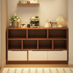 �ƒ�p�{�I���b�J�[��̕Ǎۃ��r���O���[���[�[�b�g�T�C�h���b�J�[�q���p�{�I���Ƃ����b�J�[