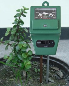 土壌テスター 土壌測定器 PH酸度計 水分計 光量計 3in1 土壤酸度/湿度/光照度測定 デジタル式 電池不要 簡易 農業 ガーデン 園芸 植木鉢 観葉植物に 屋内/屋外兼用 LST-PH31