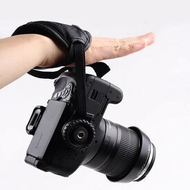 カメラグリップ ハンドストラップ パット付き 手ブレを軽減 一眼レフカメラ対応 ワンハンド操作 一眼の落下防止に LST-CHHPU100