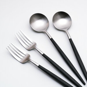 yK戵Xz N`|[ GOA fBi[ 4{Zbg ubN / Vo[ SA fBi[ tH[N Xv[ e2{ Cutipol Jg[ 4_Zbg