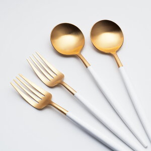 yK戵Xz N`|[ GOA fBi[ 4{Zbg zCg / S[h fBi[ tH[N Xv[ e2{ Cutipol SA Jg[ 4_Zbg