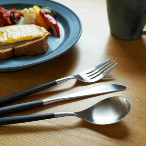 yK戵Xz N`|[ MIO fBi[ 3{Zbg ubN / Vo[ fBi[ iCt tH[N Xv[ e1{ Cutipol ~I Jg[