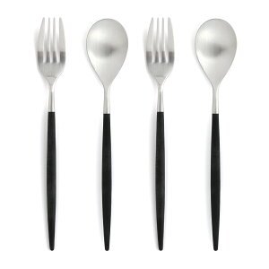 yK戵Xz N`|[ MIO fBi[ 4{Zbg ubN / Vo[ fBi[ tH[N Xv[ e2{ Cutipol ~I Jg[ 4_Zbg