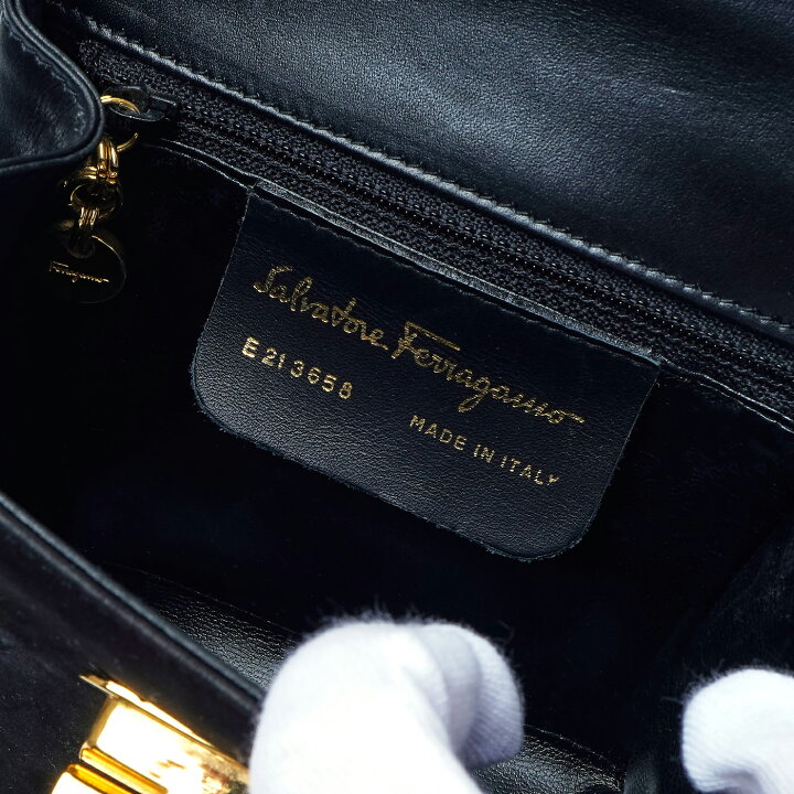 Ferragamo】フェラガモ エナメル 黒×ネイビー 本革 ショルダーバッグ 