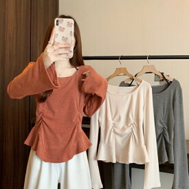 トップス シャツ Tシャツ カットソー プルオーバー レディース 大人 可愛い きれいめ カジュアル フェミニン ギャザー 長袖 インナー レイヤード 無地 レッド 赤 ベージュ グレー 春 秋 冬 20代 30代 40代 50代