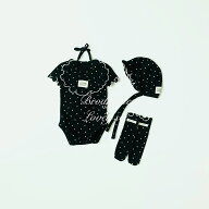 【送料無料】Heart Series/Baby outfit set / Baby suit / Bib / Bonnet / Socks 韓国子供服通販 リリキ…