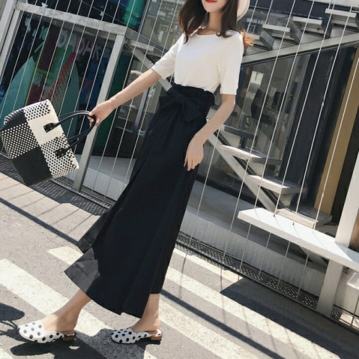楽天市場 送料無料 18 春夏 レディース 2color Tシャツ ドッキング 前ボタン スリット入り ワンピース 韓国系 ファッション お嬢様 きちんと感 トレンチ風 秋頃まで着れる優秀ワンピ Lachic