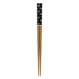 cX Č | 22.5cm { Vv i`  