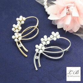 【追跡可能メール便送料無料】 ブローチ / ( 3連 花 リボン ) 卒業式 入学式 パール シンプル おしゃれ 花 フラワー ラインストーン ピン キラキラ シルバー ゴールド フォーマル セレモニー アクセサリー レディース 結婚式 入園式 卒園式 母の日 卒園式