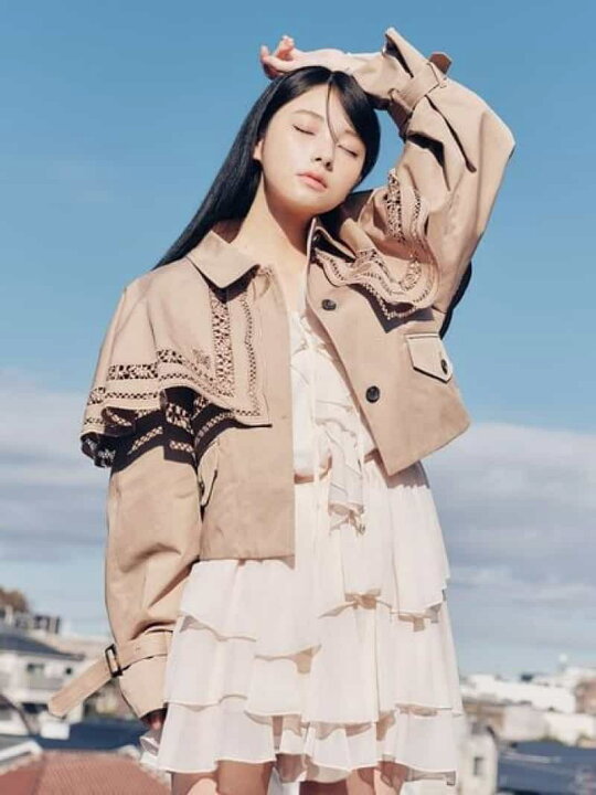 LILY BROWN（リリーブラウン）の「ドレープフリルセットアップ 