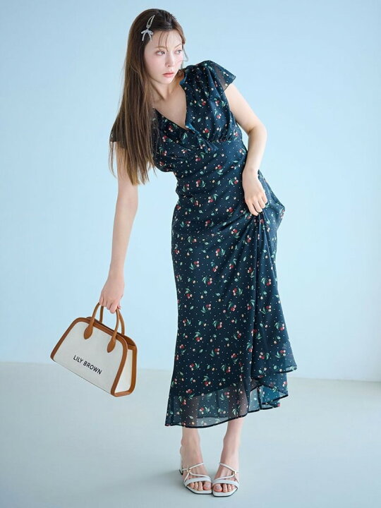 楽天市場】【SALE／50%OFF】ヴィンテージプリントシフォンワンピース  