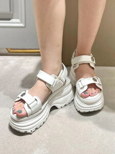 yLILY BROWN×MARY QUANTzfCW[S`[tXj[J[\[T_ LILY BROWN [uE V[YEC T_ ubN zCgyz[Rakuten Fashion]