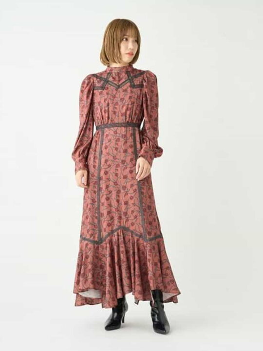 楽天市場】【SALE／50%OFF】花柄ラインワンピース LILY BROWN リリー  