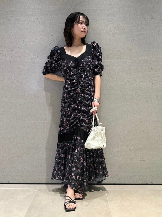 楽天市場】【SALE／40%OFF】シフォンドッキングバリエプリント  