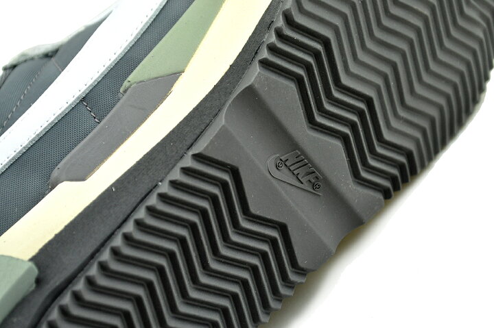 楽天市場】NIKE ZOOM CORTEZ SP / SACAI iron grey/wht-light cream 