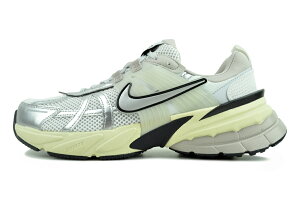 NIKE V2K RUN summit white/metallic silver hj4497-100 iCL V2K  Y Xj[J[ T~bgzCg ^bNVo[ bV Y2K