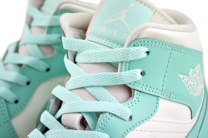 楽天市場】NIKE WMNS AIR JORDAN 1 MID sail/light dew-muslin bq6472 