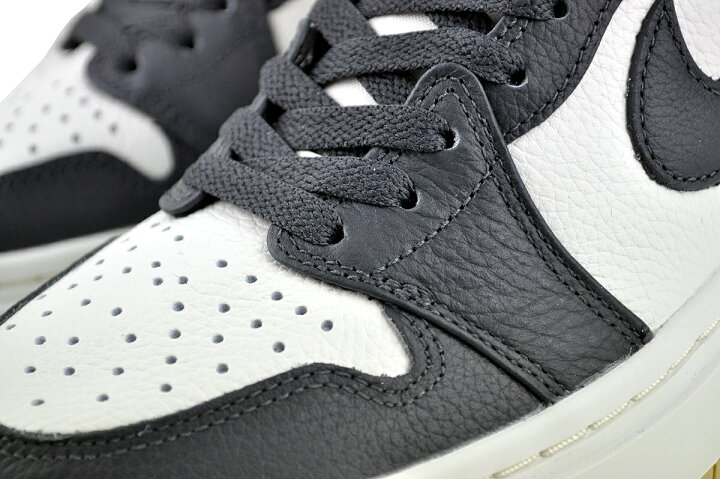 楽天市場】NIKE WMNS AIR JORDAN 1 ELEVATE HIGH team gold/dk smoke 
