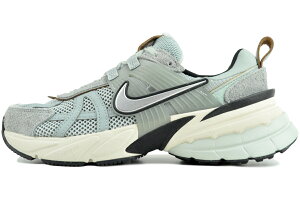 NIKE WMNS V2K RUN light pumice/chrome fn6703-003 ナイキ ウィメンズ V2K ラン ライトパミス クロム