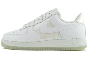 [ �|�C���gUP & �ő�2000�~OFF�N�[�|�� ] NIKE WMNS AIR FORCE 1 07 wht/wht-multi-color-ghost ih3204-100 �i�C�L �E�B�����Y �G�A �t�H�[�X 1 07 �z���C�g �}���`�J���[ �S�[�X�g