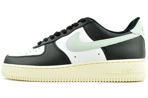 [ �|�C���g5�{&�ő�2000�~OFF�N�[�|�� ] NIKE AIR FORCE 1 07 wht/light silver fq6848-101 �i�C�L �G�A�t�H�[�X1 '07 �z���C�g ���C�g�V���o�[