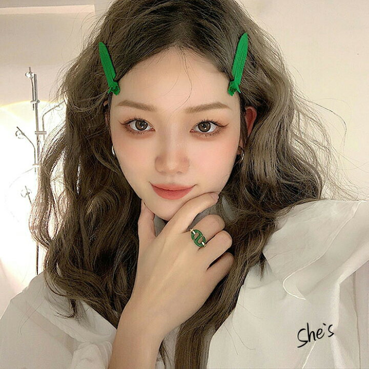楽天市場 シームレスデザインロゴ 前髪クリップ 2個set ヘアピン ピン ヘアアクセサリー ストリート クール カジュアル モード 可愛い 韓国 韓国系 送料無料 Shes Shes