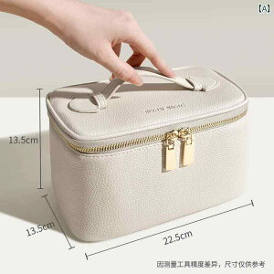 軽量 豪華 化粧 バッグ 2025 ポータブル 大容量 トイレタリー 収納 仕切り 旅行 シンプル メイクポーチ トラベル用品 おしゃれ
