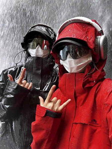 マウンテンパーカー メンズ 男性用 防風 防水 アウター 登山ウェア トレッキングウェア アウトドアウェア 秋 朱色 赤 黒