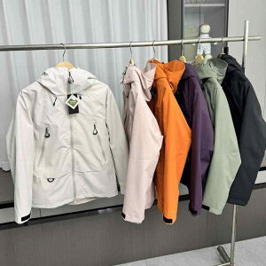 WPbg Y H~ h AE^[ ْ̍f X|[c AEghAEFA zF ؑ 3way }Eep[J[ oR h