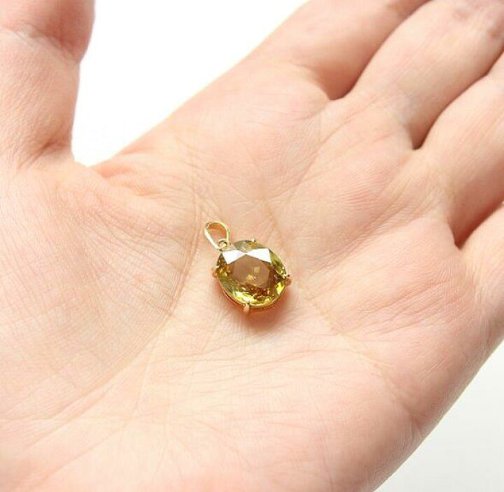 楽天市場】スフェーン ペンダント トップ K18（オーバル）4.35ct 大粒 