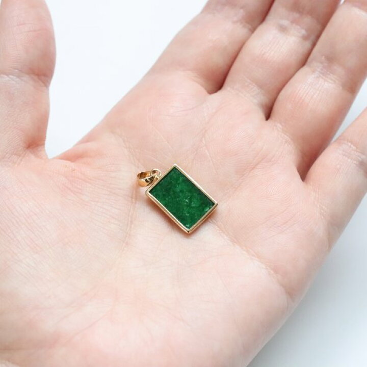 楽天市場】翡翠 ペンダント トップ K18（レクタングル）グリーン翡翠 