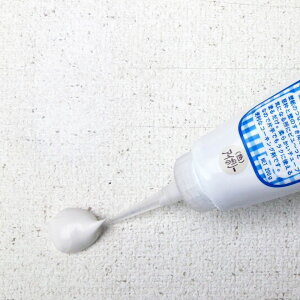 KF܂Ƀs`ǎ̂Ȃ߁EԂ̕CR[LOܕǎɂ킹ĐFIׂ܂