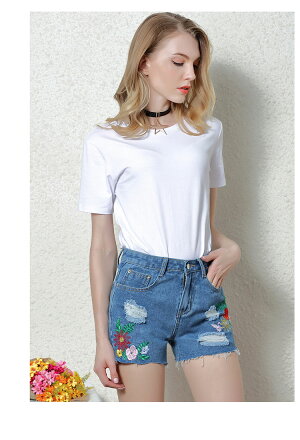 【夏超〜流行り商品】かわいい花柄刺繍ショットパンツ!ダメージ加工★セクシーな美脚デニムショットパンツ!夏のコーディアイテム!
