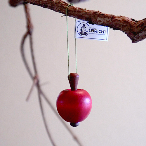 一生の宝物 上質な木製オーナメント クリスマス用品 9～10月入荷分ご予約 最新アイテム リンゴ小 絶品 ULBRICHT:ウルブリヒト Christmas：クリスマスオーナメント