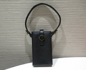 CHANEL シャネル バッグチャーム 携帯ケース ケース ブラック 革 中古 SAランク
