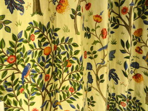 �E�B���A���E�����XWilliam Morris�@Kelmscott Tree�@�P�����X�R�b�g�@�c���[�@327�@�}�����b�R�A�{���X�A�E�B���A�������X�A�n�[���N�C��etc�C�O�u�����h�I�[�_�[�J�[�e��300cm