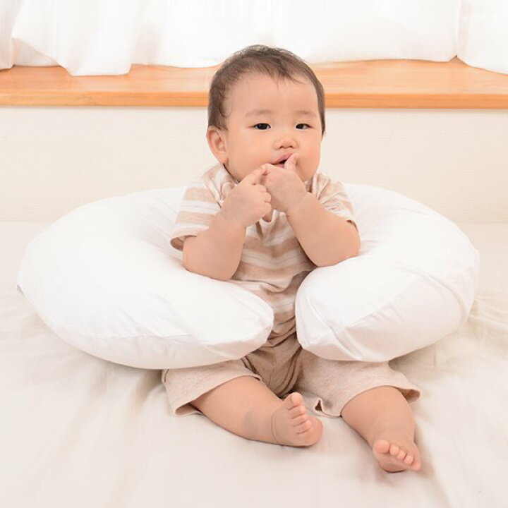 楽天市場 授乳クッション 授乳枕 洗える ハーモニー 白 ホワイト カバー付き 授乳 クッション 枕 大きい 妊婦 マタニティ 赤ちゃん 新生児 抱っこ お座り 寝かせる 洗濯 出産祝い ギフト プレゼント 枕と枕カバーのリビングインピース