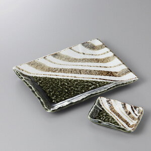 ˏ ĕME DXgCv8D0pM 21.5×16.2×2cm