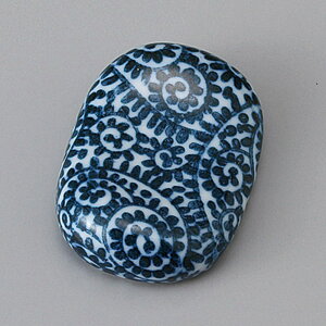 Z ^R^@u 4.5×3.1×1.7cm