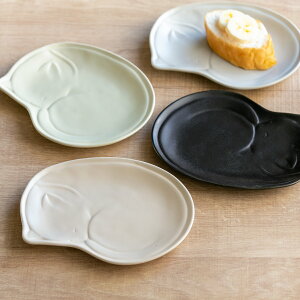 プレート 17.5cm ガット 陶器 瀬戸焼 ( 食洗機対応 電子レンジ対応 中皿 取り皿 取皿 皿 お皿 動物 アニマル ねこ ネコ 猫 ワンプレート おかず メイン皿 一品料理 かわいい メイン料理 メイン