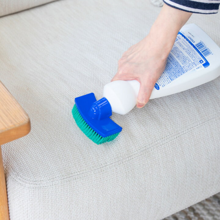 楽天市場 カーペットクリーナー Dr Beckmann ベックマン カーペットステインリムーバー 650ml 掃除 清掃用品 カーペット ソファ 布 シート 洗剤 しみ抜き ブラシ シミ抜き剤 ペット 食べこぼし 汚れ 臭い 絨毯 カーシート 布張り リビングート 楽天市場店