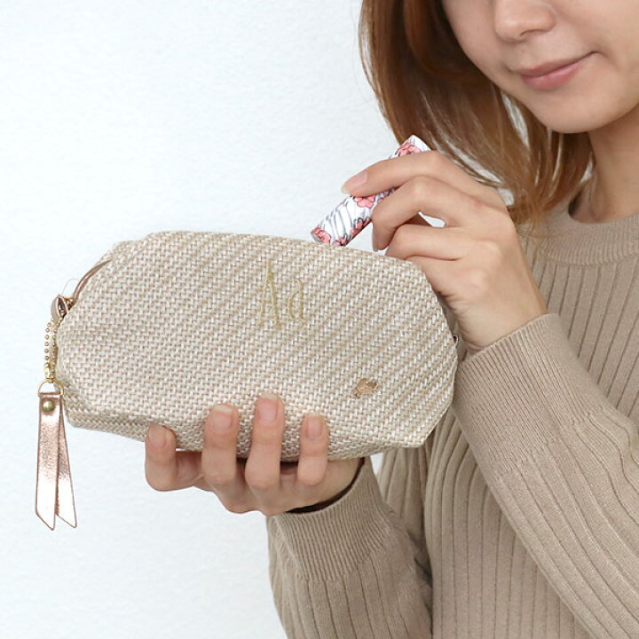 楽天市場】ポーチ Natural イニシャル スクエアポーチ 化粧品 収納  