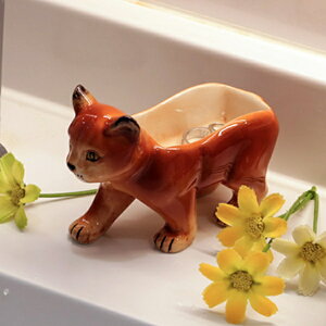 小物入れ アクセサリー チャトラ ネコ 猫 収納 ( ねこ アクセサリー入れ ハンコ入れ ジュエリーホルダー 置物 オブジェ インテリア 雑貨 おしゃれ ミニチュア 小物収納 玄関 リビング 洗面